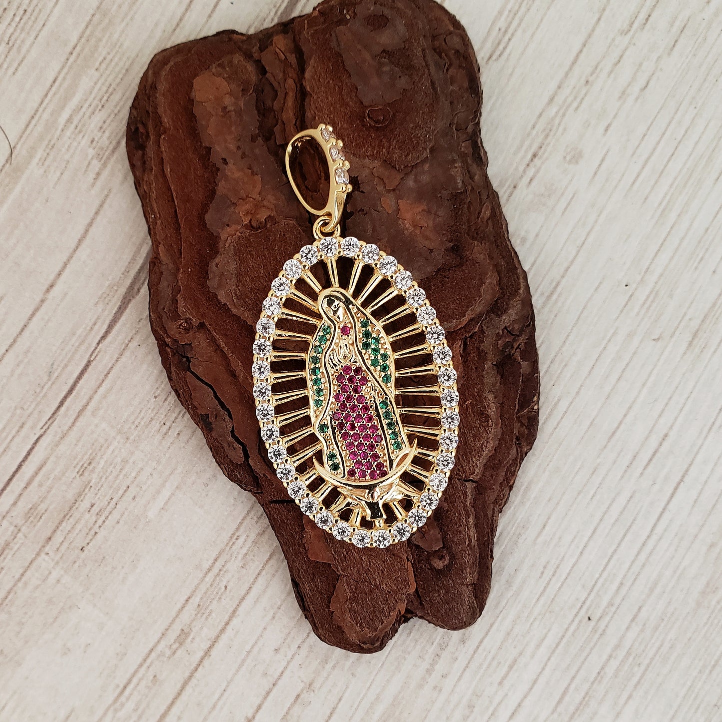 Dije Virgen Guadalupe Swarovski
