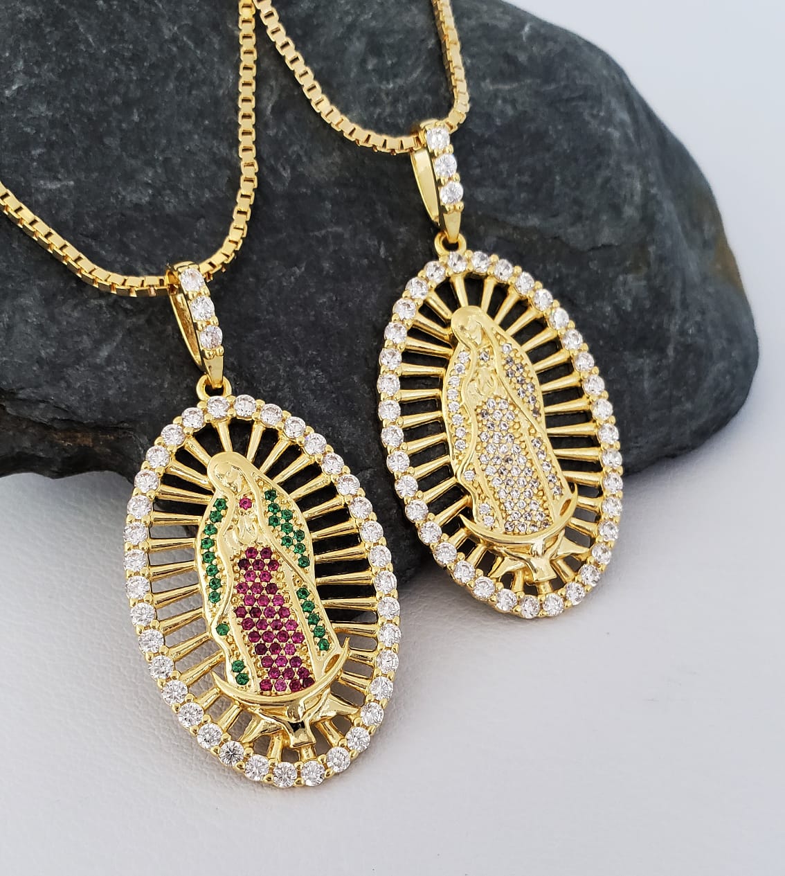 Dije Virgen Guadalupe Swarovski