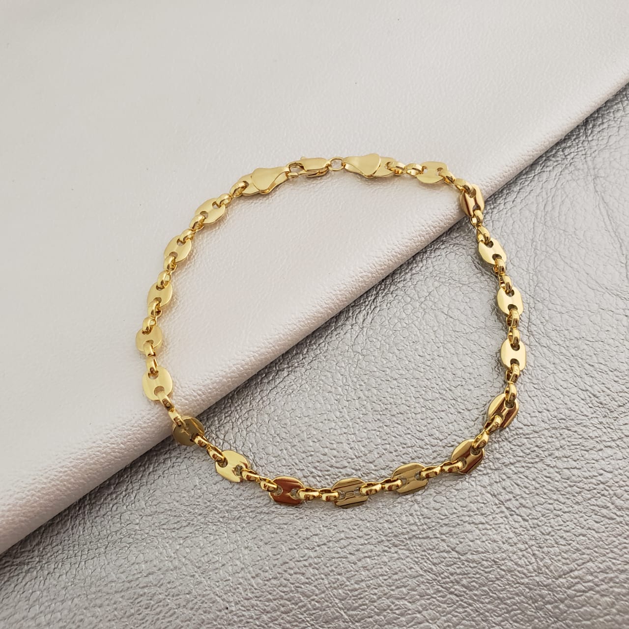 Tobillera Gucci 24 .5 Cms