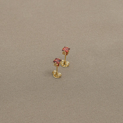 Arete Topo Circon Cuadrado ROJO