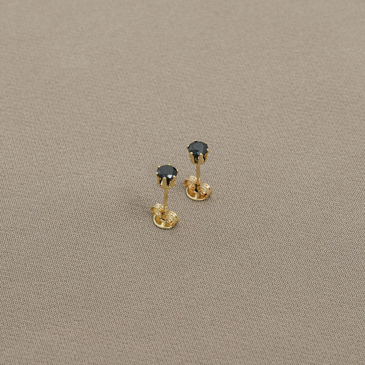 Arete Topo Circon Redondo NEGRO