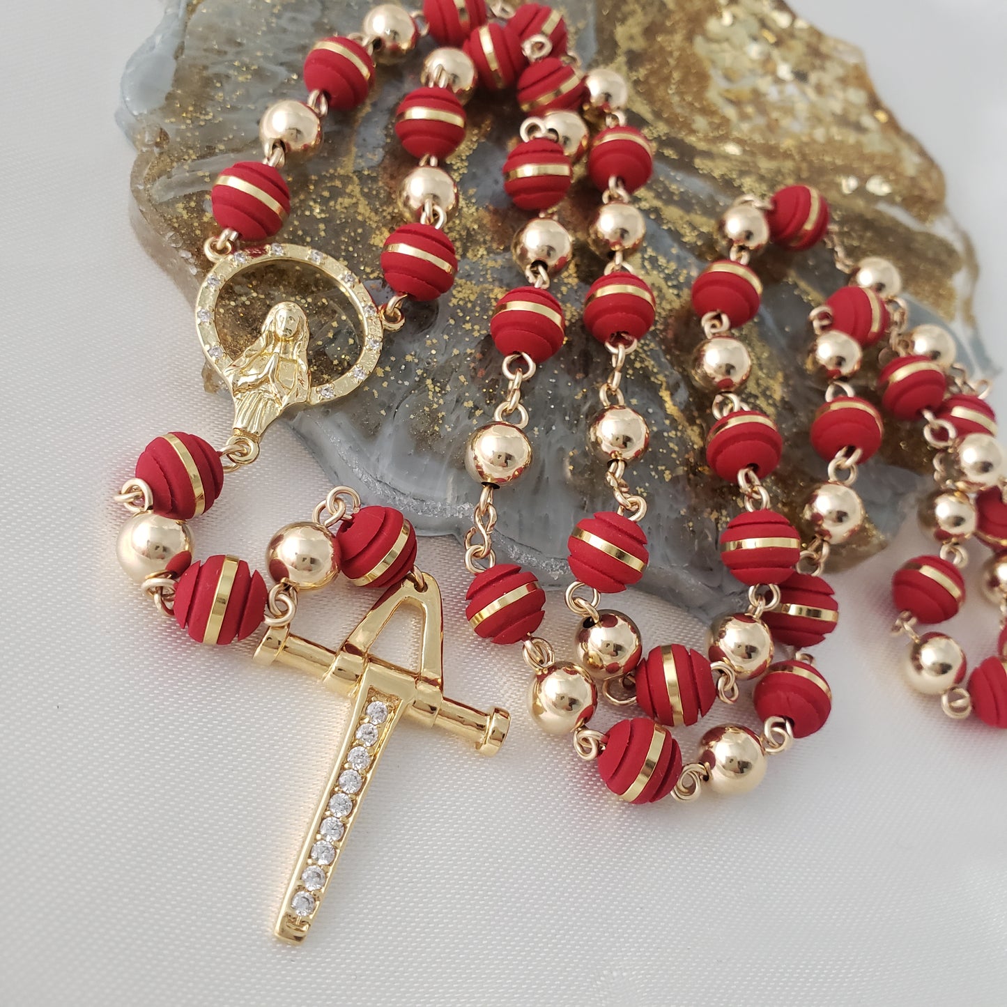 Dije Cruz Pendulo con Circonias