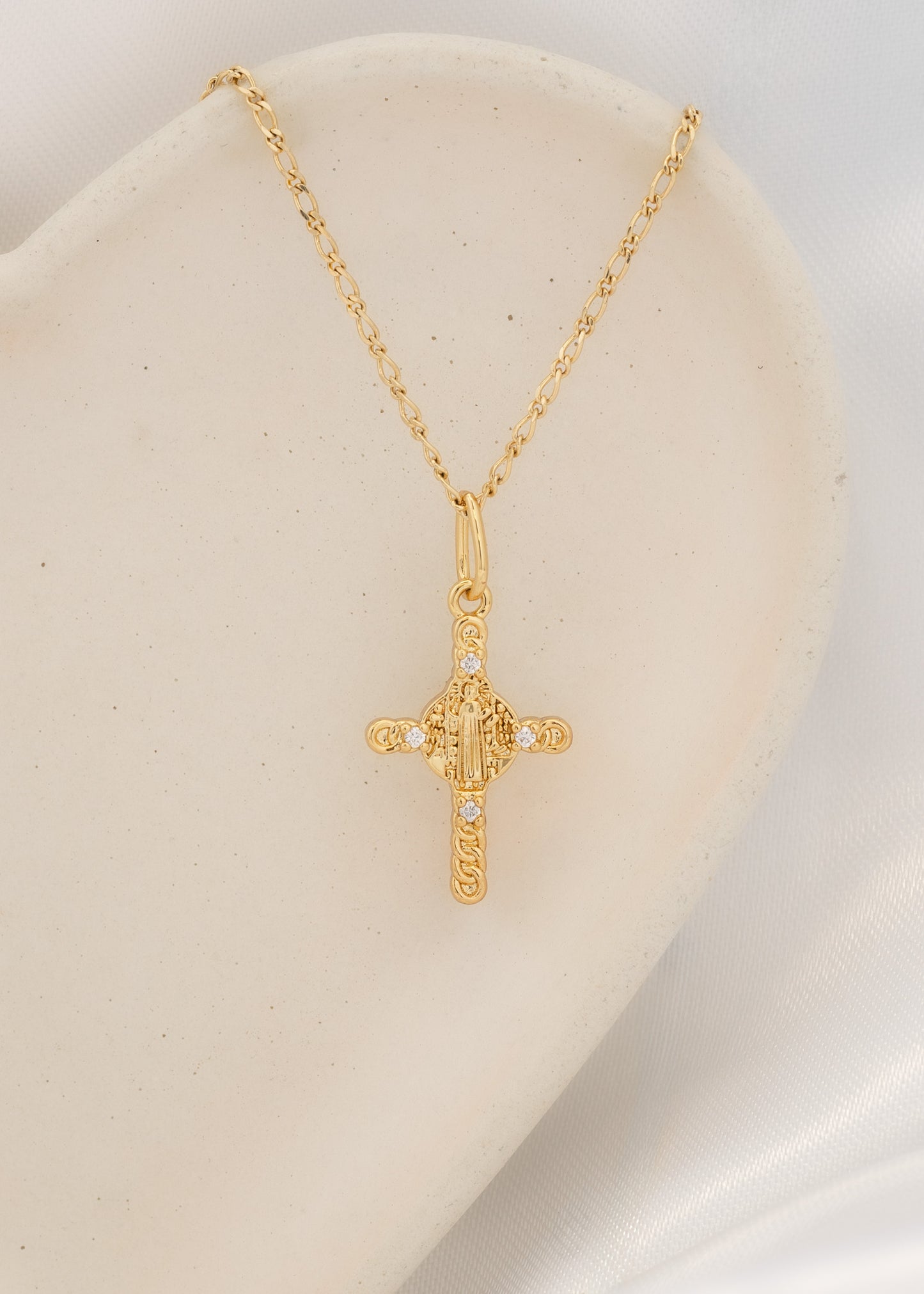 Dije Cruz San Benito 2 Cms